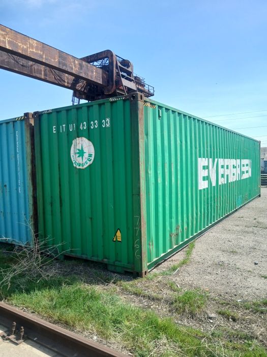 Продам контейнеры