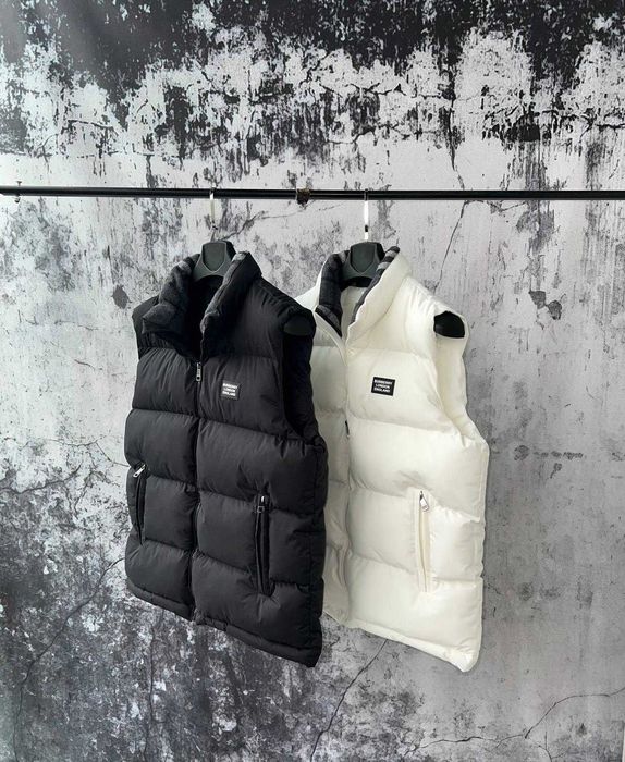 Vesta Burberry Noua Alb & Negru