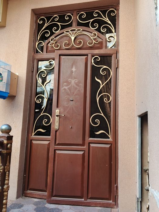 Входные двери очень прочные