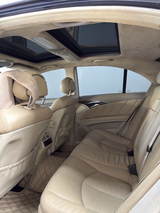 Mercedes Benz W211 5L AT