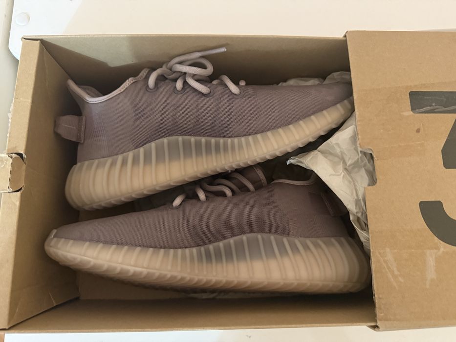Продам Adidas Yeezy