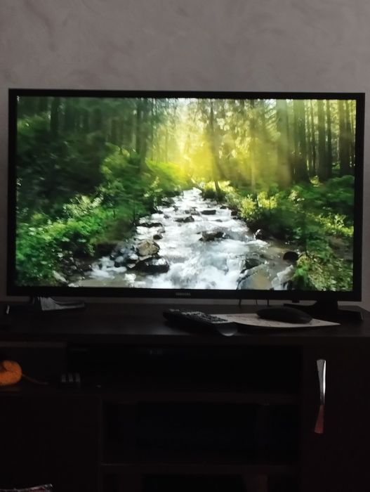Телевизор Samsung