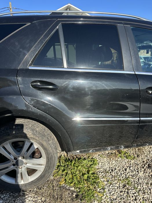 Врата Mercedes ML w164 лява дясна предна задна мерцедес мл в164