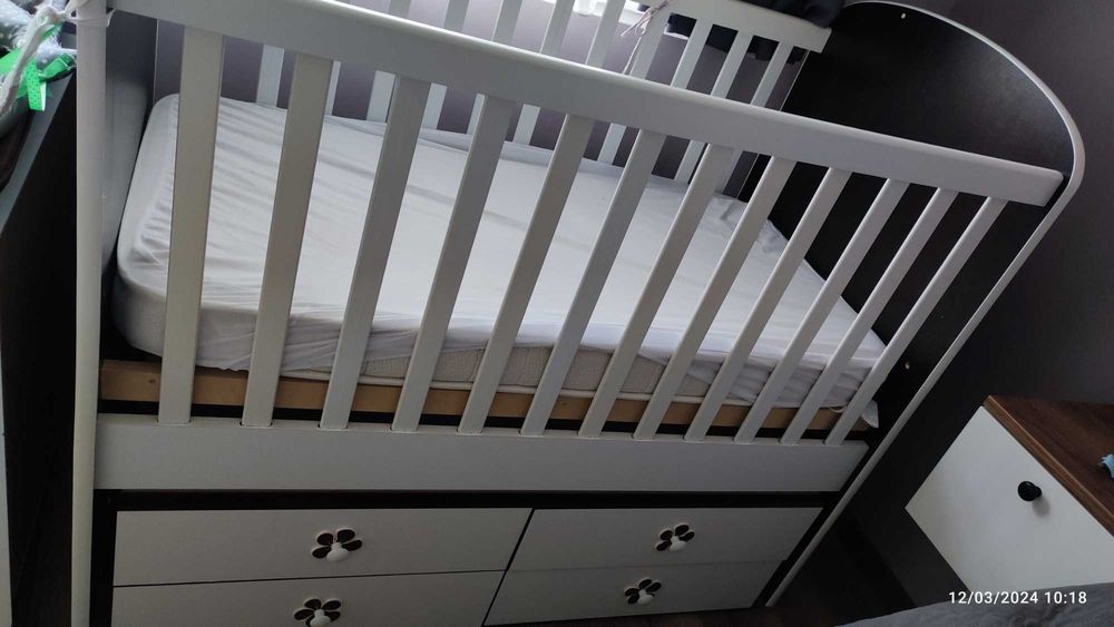 Бебешка кошара легло с матрак Magniflex 60/120 и подарък обиколници