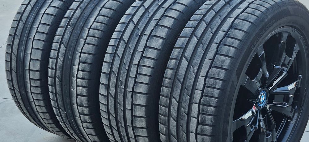 Jante BMW iX3 X3 G01 X4 G02 black edition 245 50 19 vara Hankook 2022