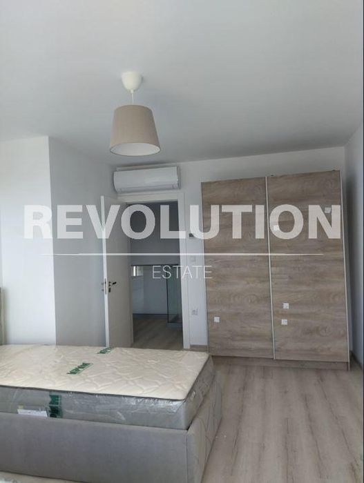 Дава се под наем Мезонет в Варна, Център - 140 кв.м за 1600 € - Снимка #2