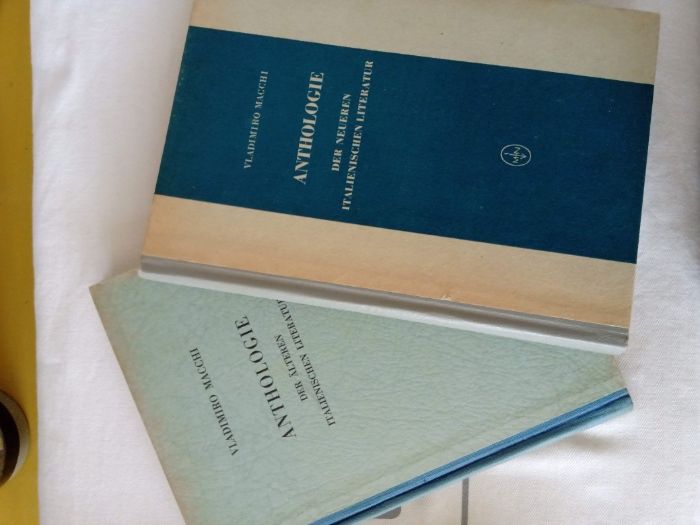 2 сборника с избрани части от произведения на италиански автори