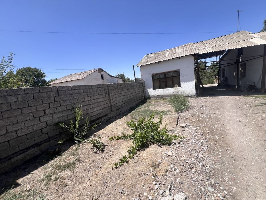 Uy sotiladi Quyi chirchiq surum 17 sotx