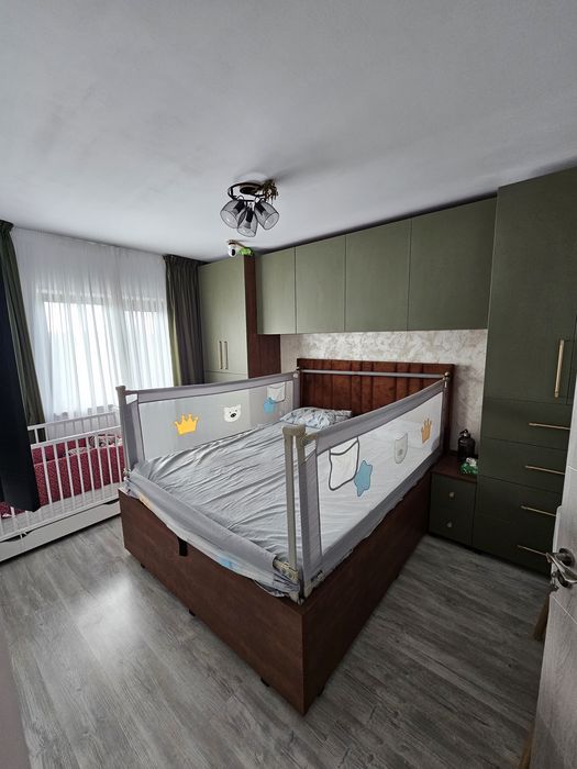 Casa 4 camere Lapus