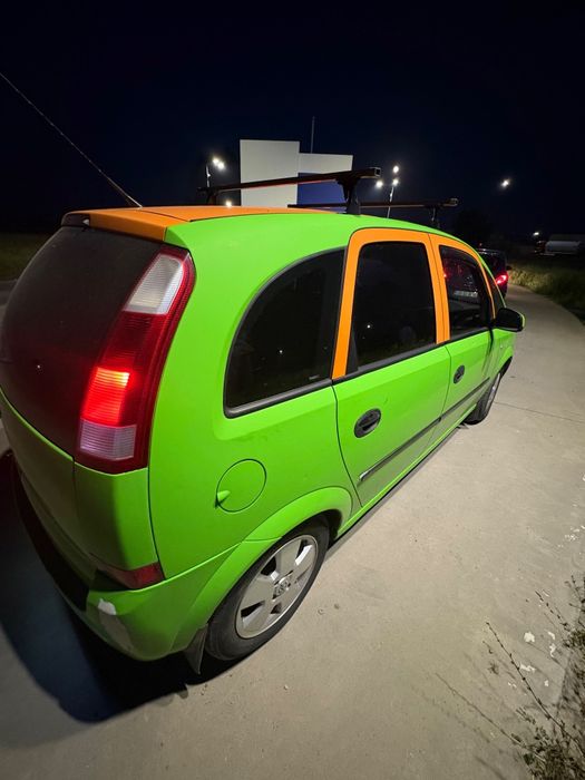 Vând Opel Meriva