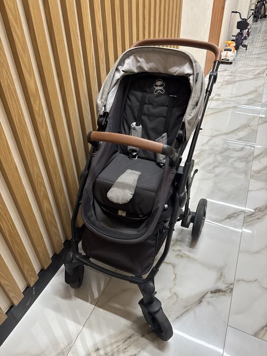 Продам коляску cybex