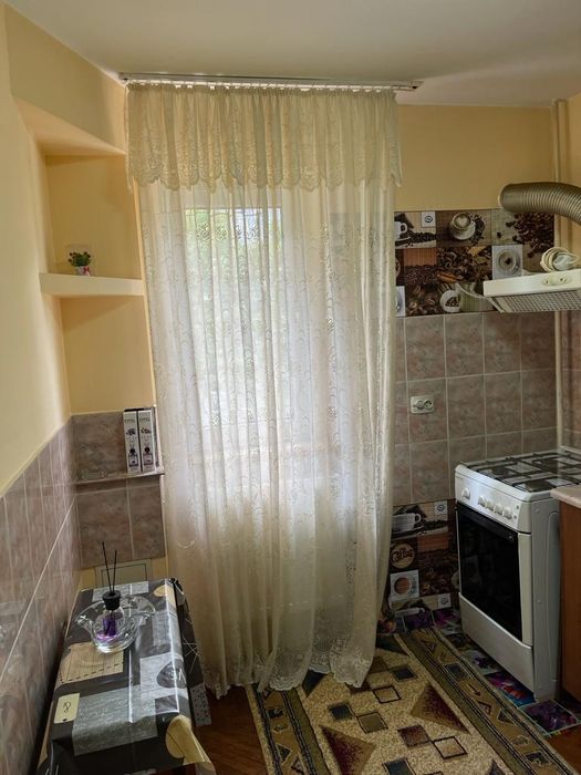 Închiriez apartament(GARSONIERĂ conf.1) 30mp. zona NORD-Elegant