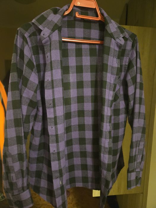 Различни карирани ризи от teranova, bershka и pull and bear