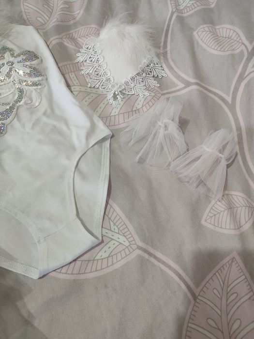 Детский костюм на 3-5 лет