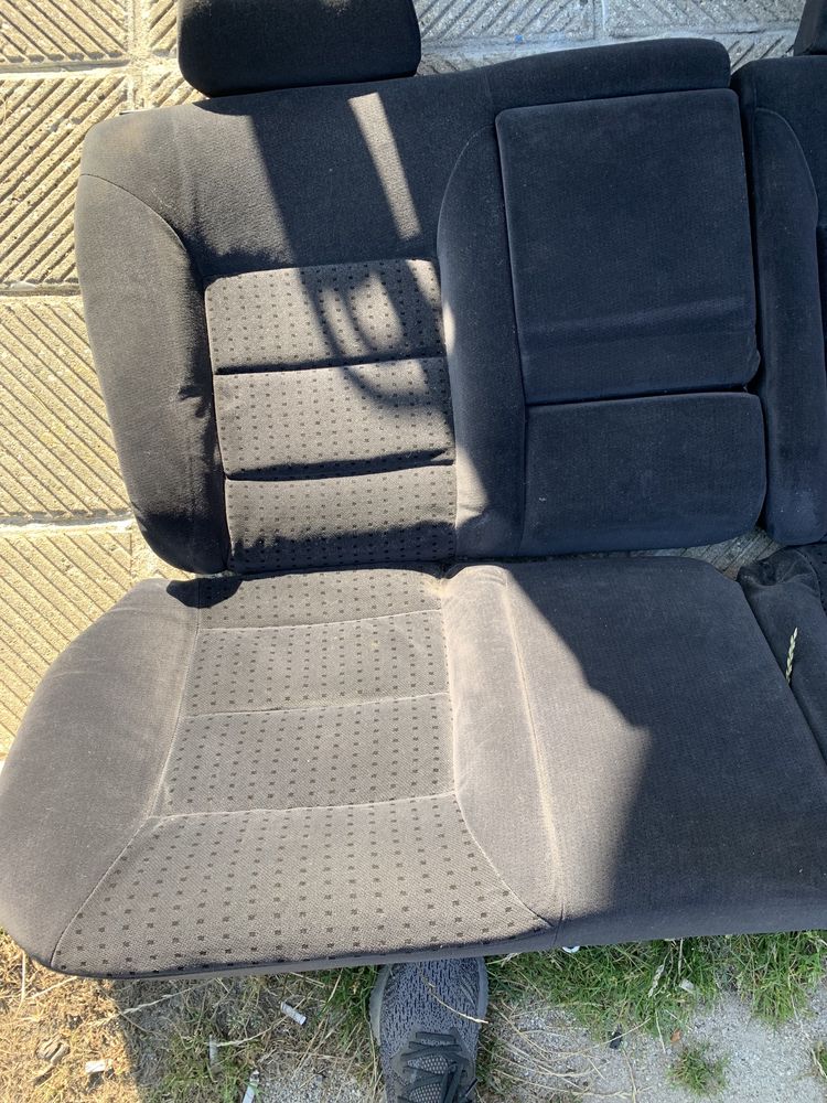 Салон голф 4 гр. Доспат • OLX.bg