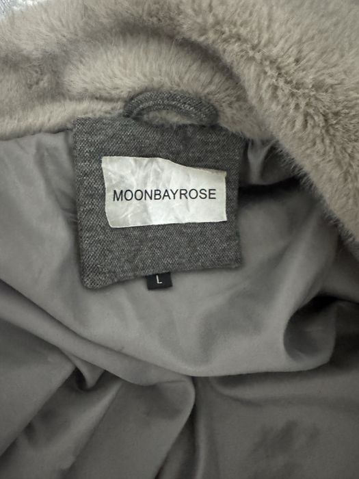 Продам зимнию куртку