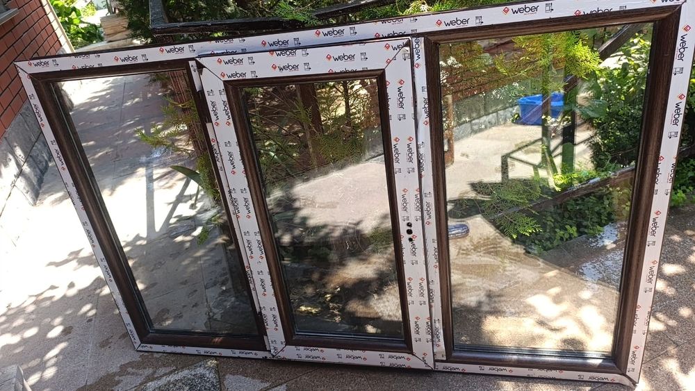 Продам пластиковое окно