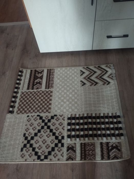 Продам коврики новые