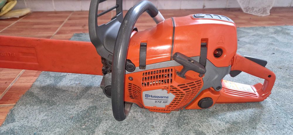 Husqvarna 572xp,impecabila