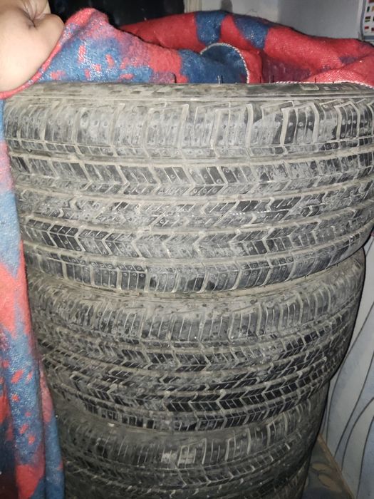 Balon va Sakadiska 4 ta