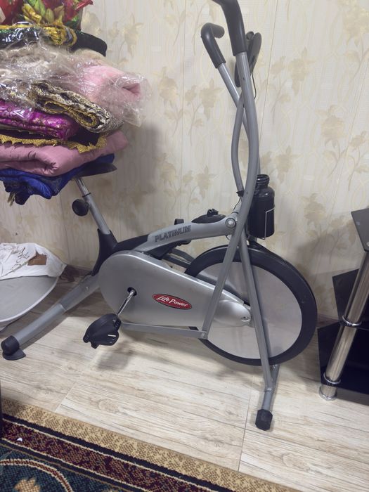 Вело тренажер б/у