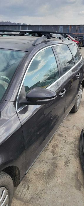 Usa dreapta spate,stanga fata/spate vw passat b7 2012 break