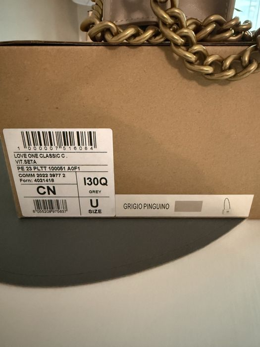 Нова дамска чанта Pinko