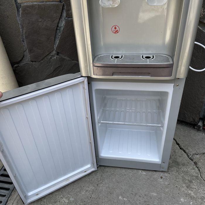 Кулер для воды EcoCool