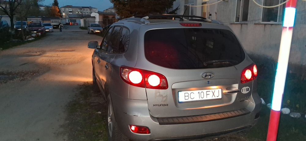 Hyundai Santafe  2