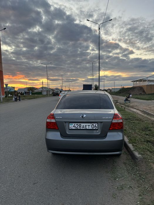 Продам машину срочно