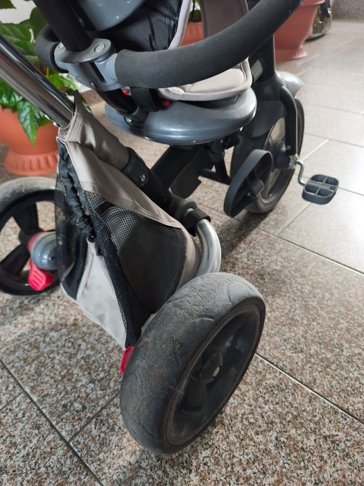 Tricicleta multifunctionala 4in1 cu sezut reversibil Coccolle Velo Bej