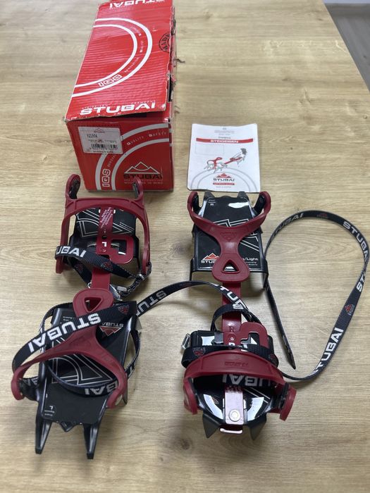 Coltari gheata alpinism STUBAI