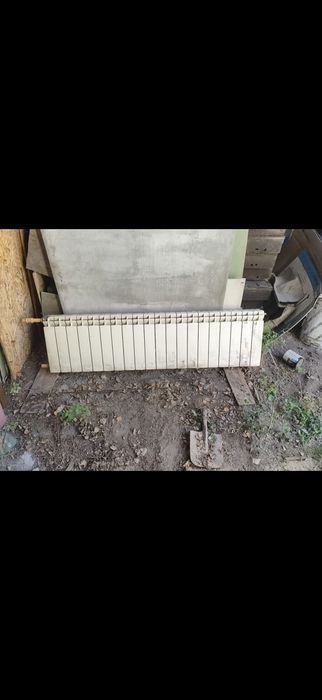 Продам радиаторы алюминий 40см