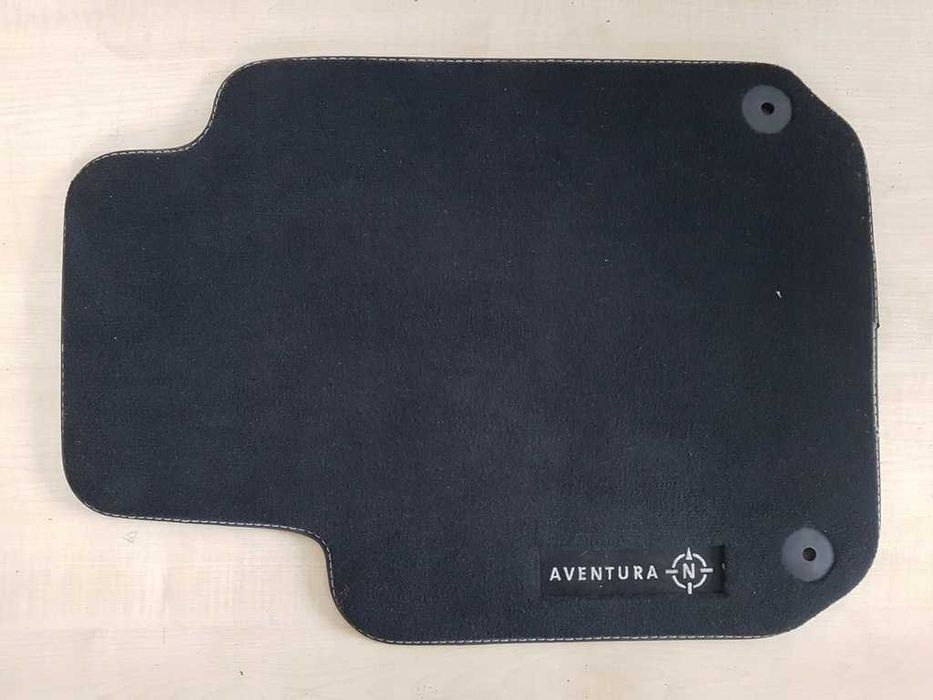 Коврики полики велюровые VW Amarok Aventura комплект оригинал