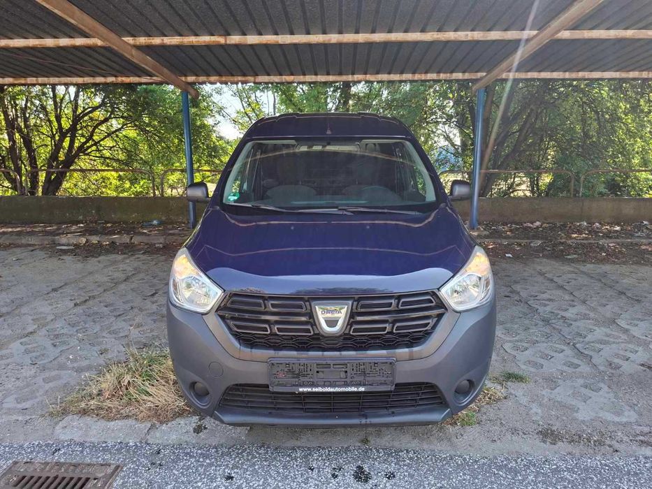 Топ Състояние Dacia Dokker 2018 1.6 SCe 93689 км