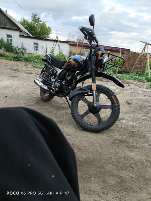 Продается мотацикл GSX Suzuki есть торг