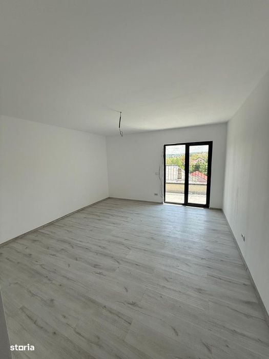 Bloc 2021- Rediu 2 camere Decomandat- 50 mp - etaj 3- 72000 euro