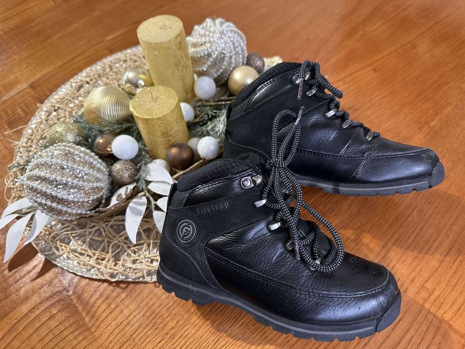 Зимни боти момче