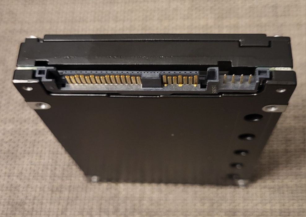 SAS SSD 1.6TB Toshiba PX03SNQ160 2.5" Enterprise