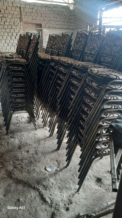 Stol va stullar 155  dan 170 gacha