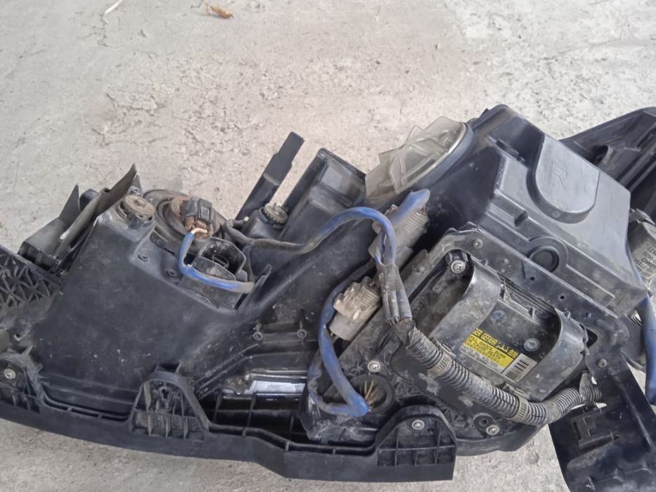 Фары на Lexus Gs 300