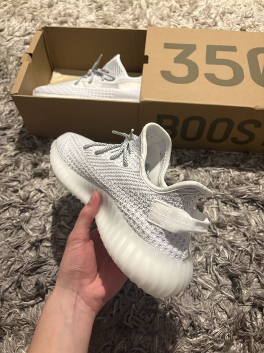 Yeezy 350 static reflective