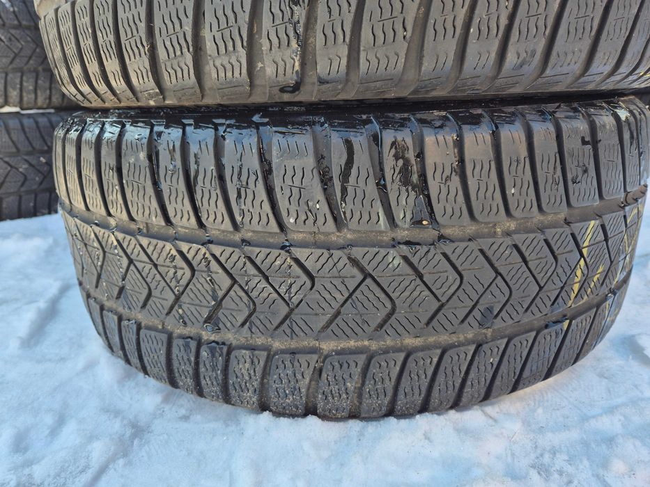4 Anvelope IARNA 235/45/18 - PIRELLI - STARE F BUNA DOT 2022