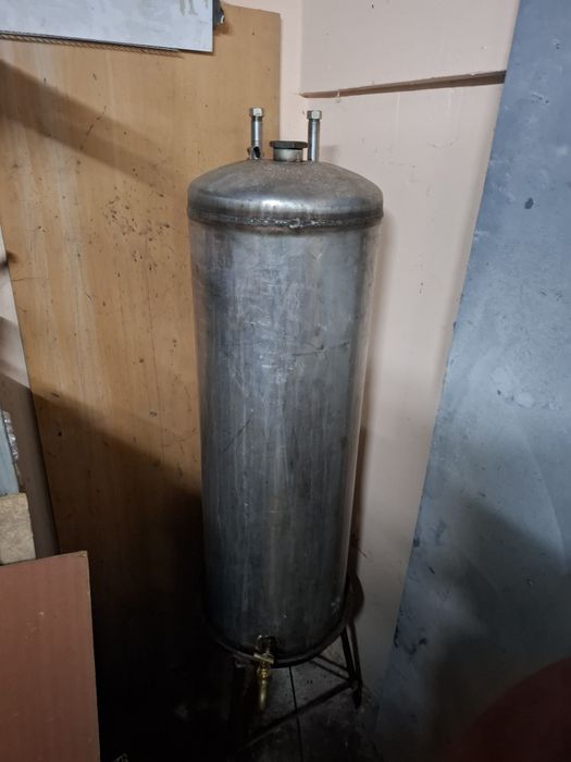 съд за вино неръждавейка