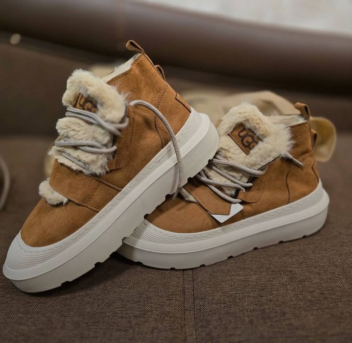 Дамски топли боти