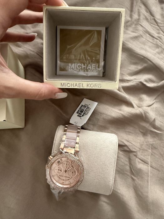 Часовник Michael Kors MK5896 и MK5775 НОВИ