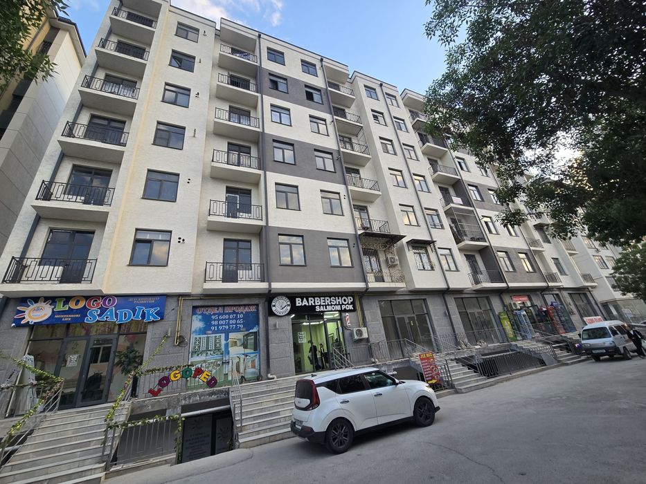 Ikk xonalik kivartira sotiladi