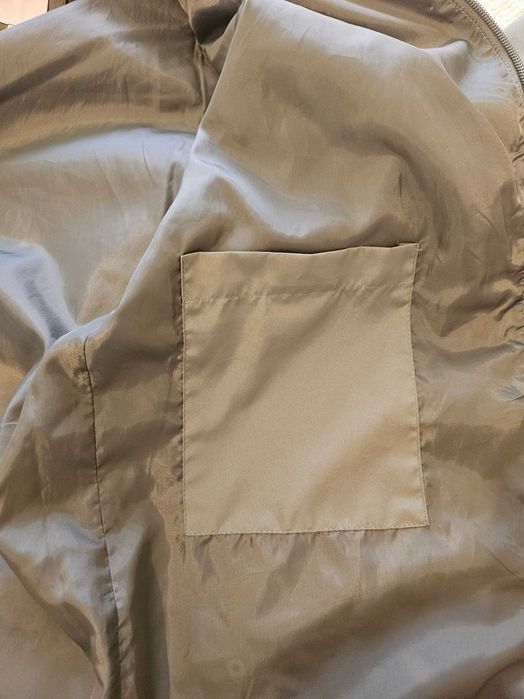 Продава се преходно яке "JACK & JONES"