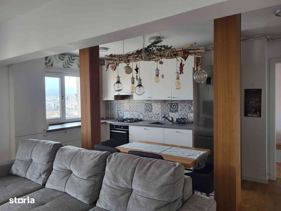 Apartament 3 camere, open space, luminos, vedere munți si Tâmpa.