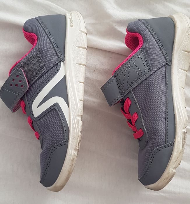 Adidași fete  mărimea 28